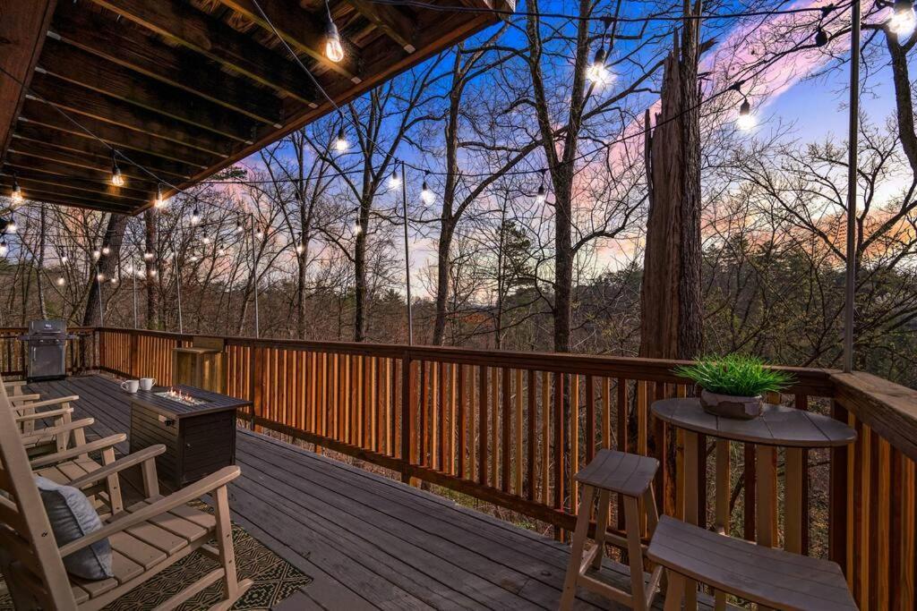 The Family Stone Luxe Cabin Sleeps 12 Hot Tub Dogfriendly Dollywood Pigeon Forge Kültér fotó