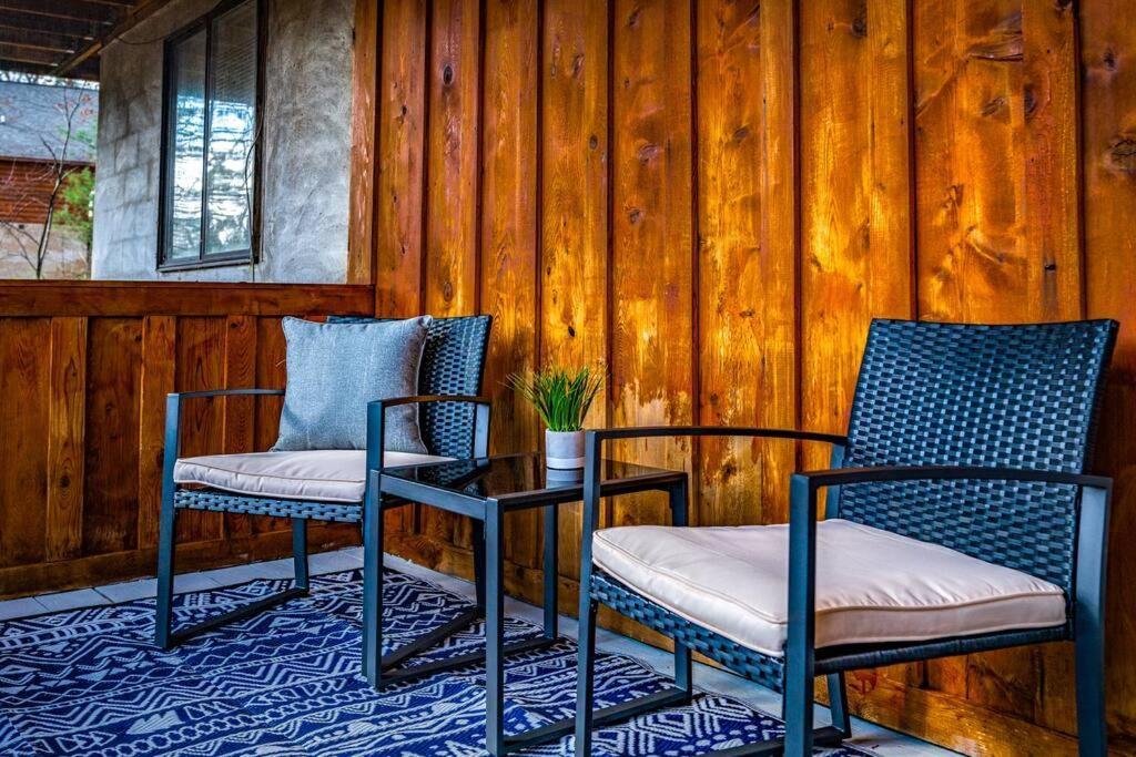 The Family Stone Luxe Cabin Sleeps 12 Hot Tub Dogfriendly Dollywood Pigeon Forge Kültér fotó