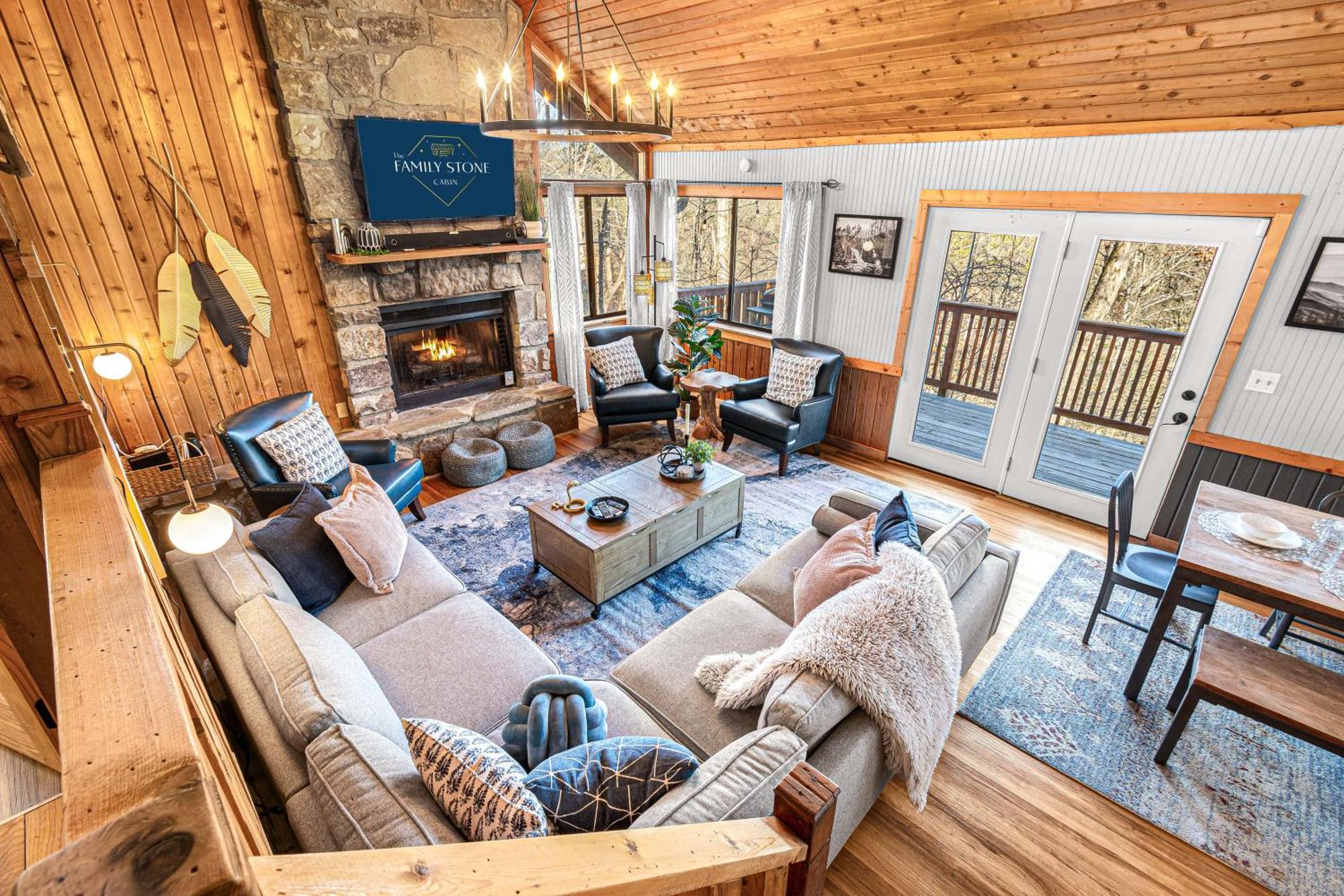 The Family Stone Luxe Cabin Sleeps 12 Hot Tub Dogfriendly Dollywood Pigeon Forge Kültér fotó